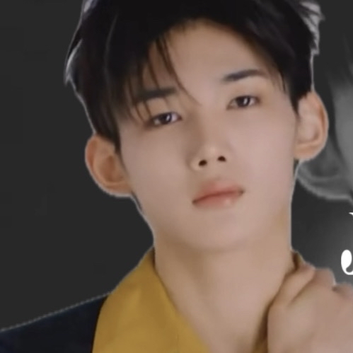 Recent activity shot of Jo (&TEAM)