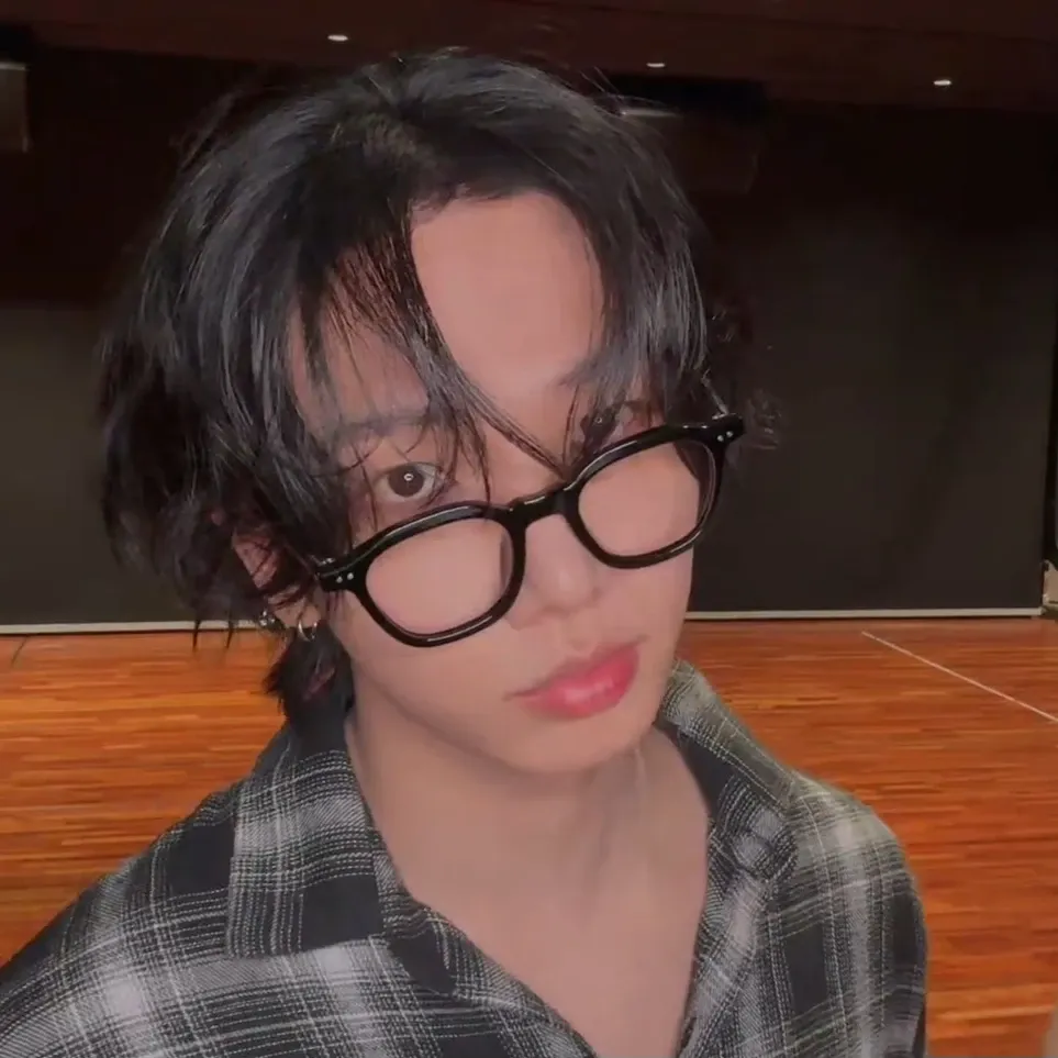 Latest photo of Myeong Jaehyun (BOYNEXTDOOR)