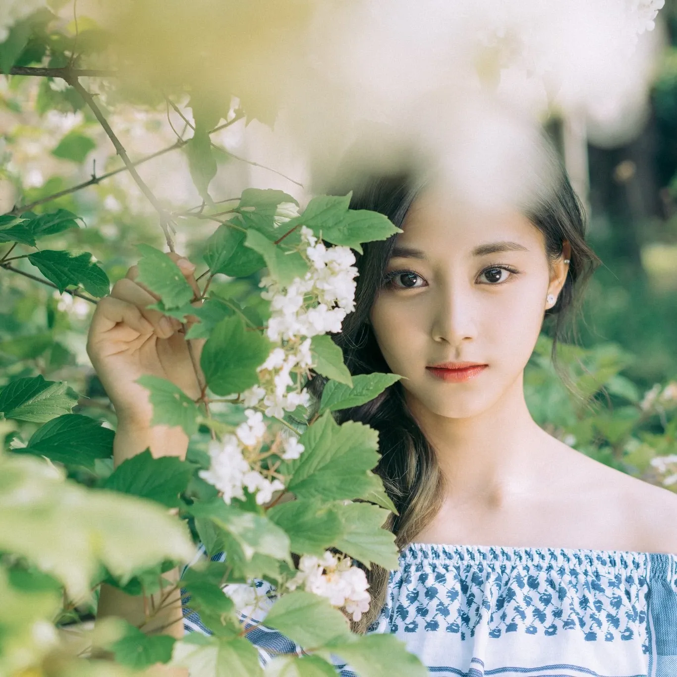 Foto terbaru Tzuyu (TWICE)