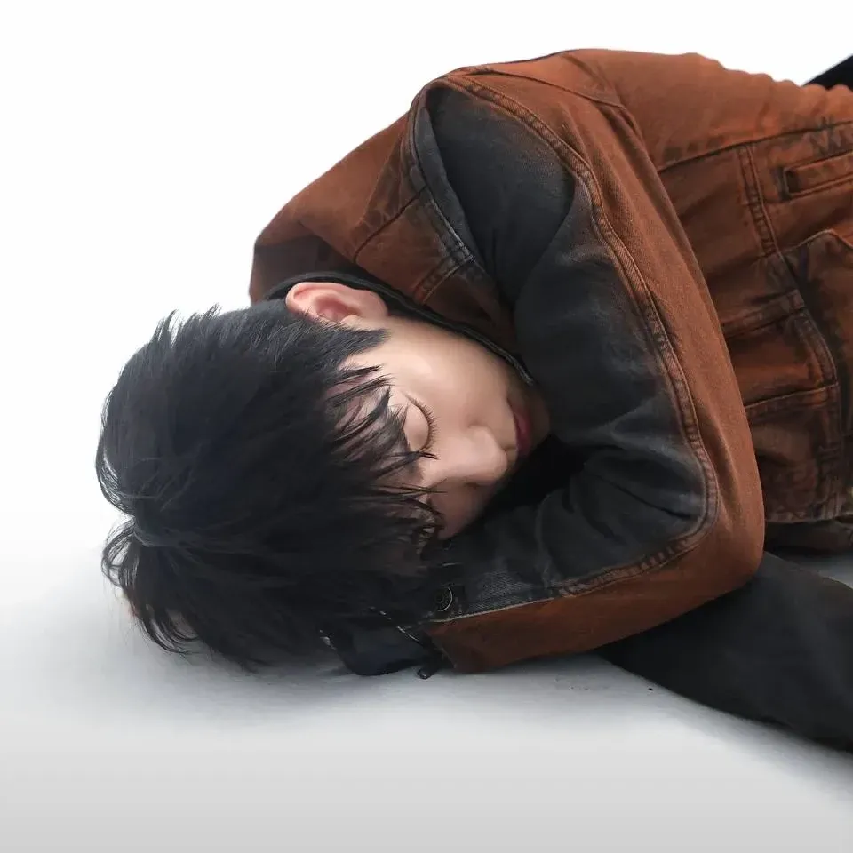 Recent activity shot of Jinyoung (GOT7)