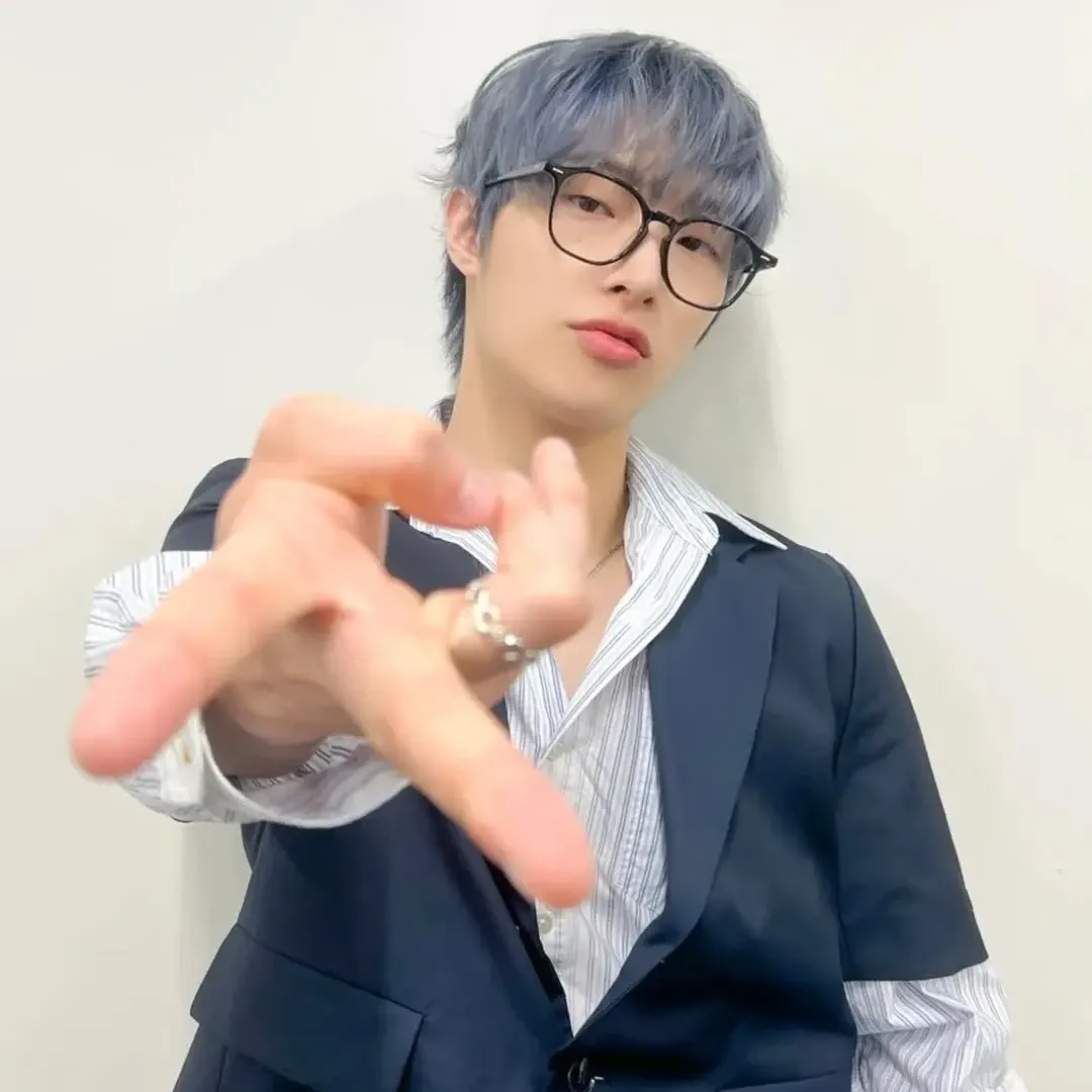 에이티즈의 비하인드 컷