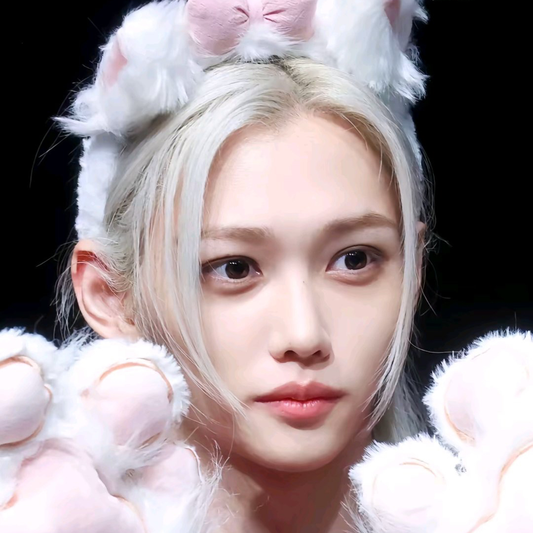 Felix (Stray Kids)的最新活動照片