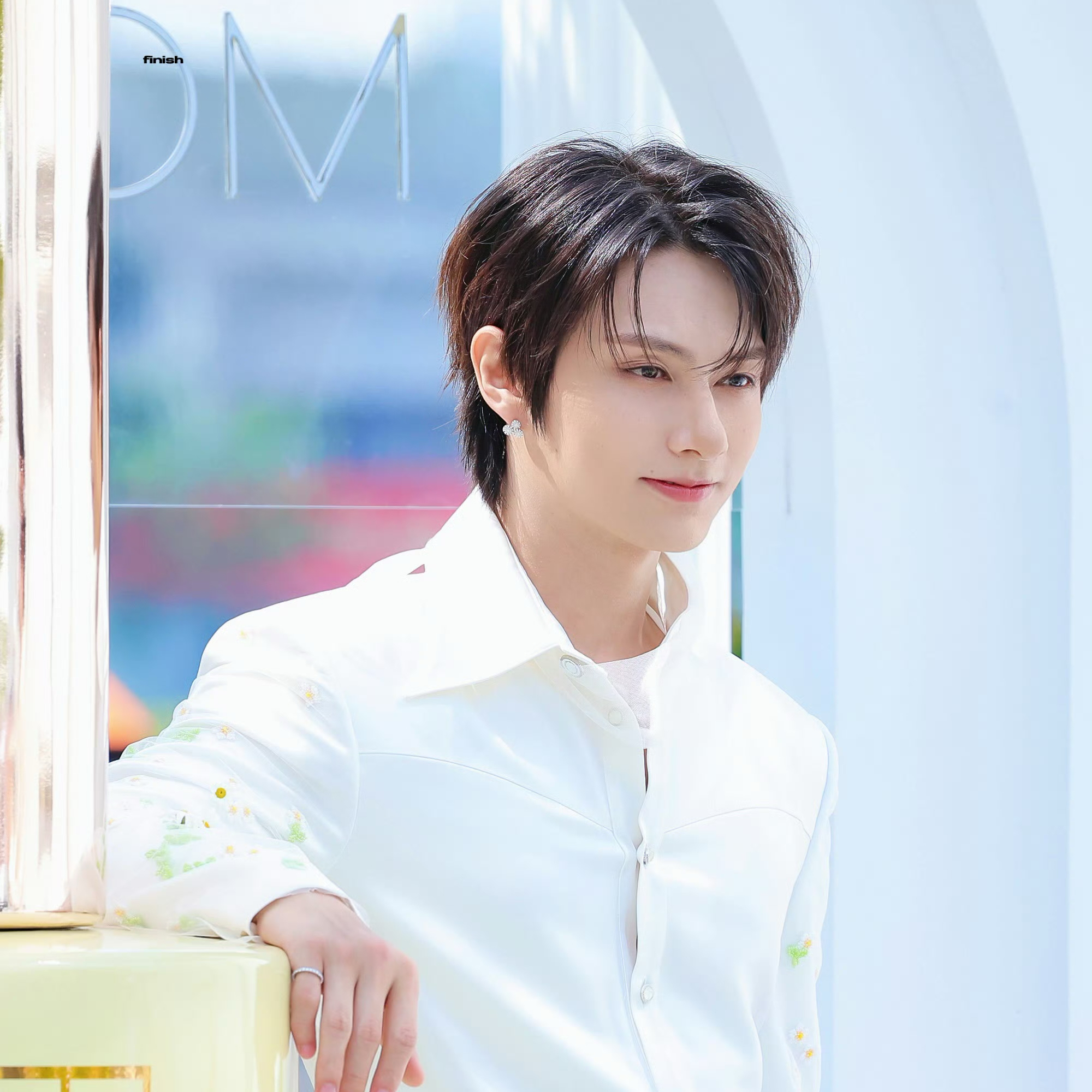 Recent activity shot of Jun (SEVENTEEN)