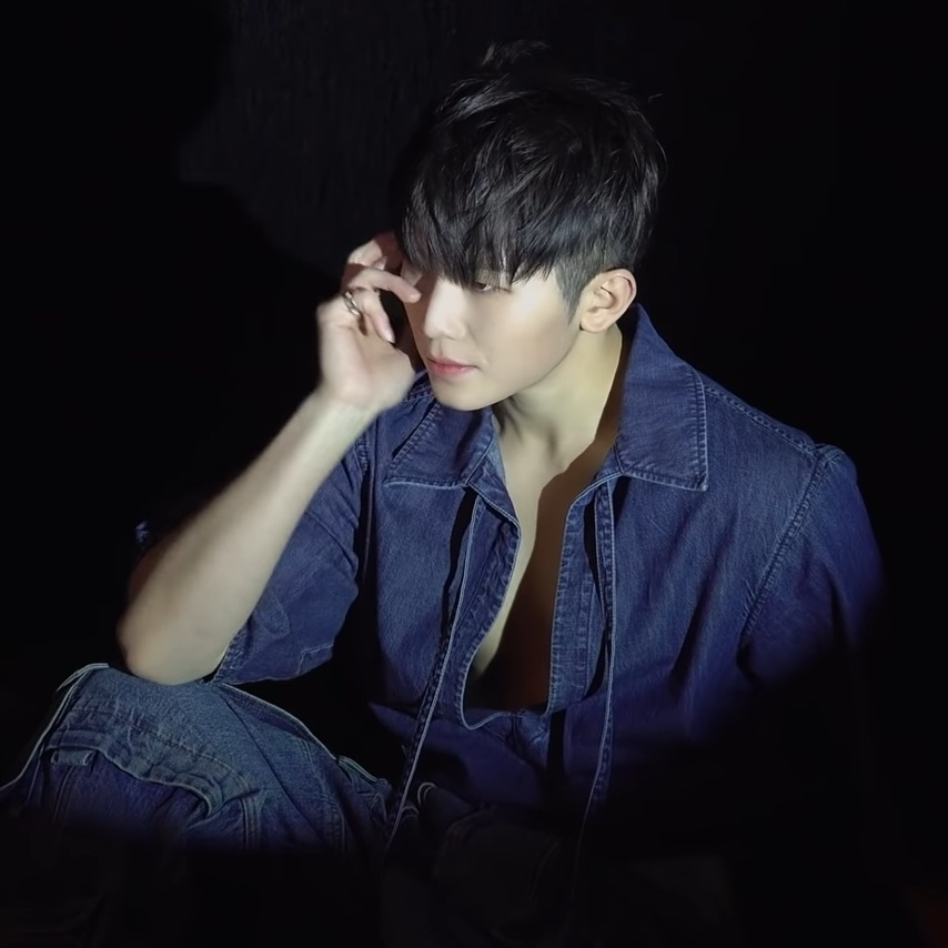 Behind-the-scenes cut of Woozi (SEVENTEEN)