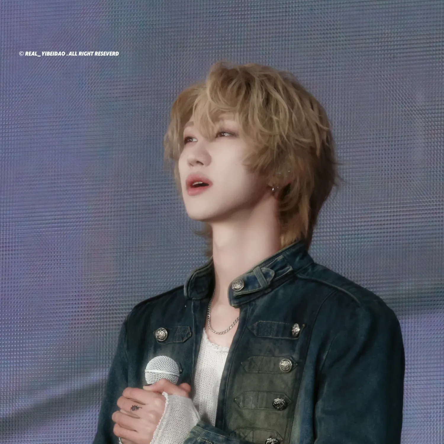 A moment captured by The 8 (SEVENTEEN)'s fan