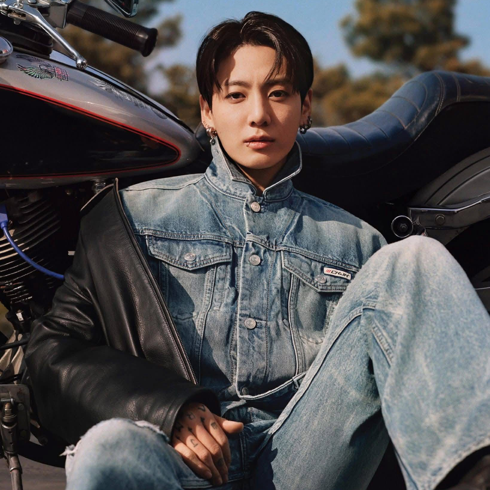 Recent activity shot of Jungkook (BTS)