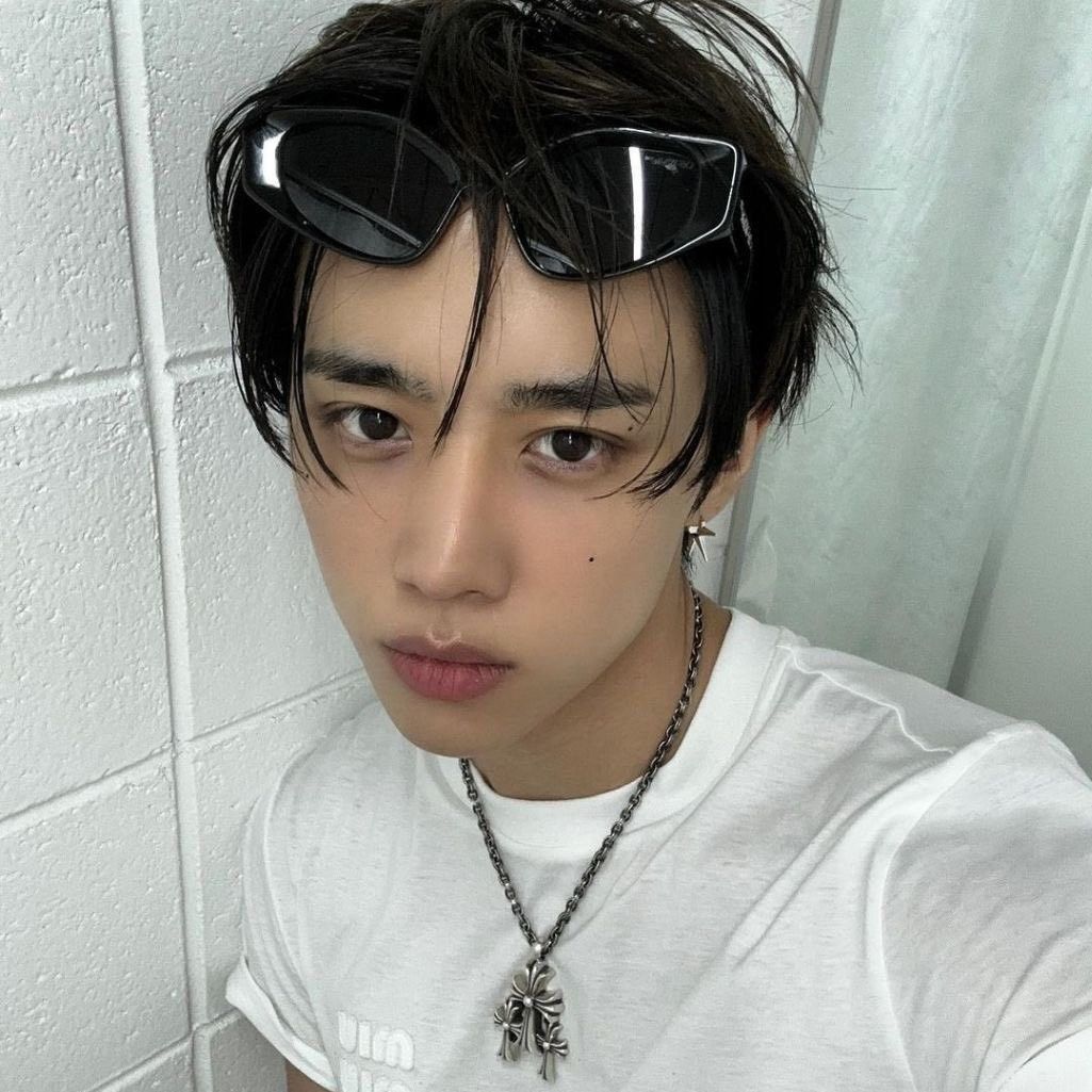 A moment captured by Sunwoo (THE BOYZ)'s fan