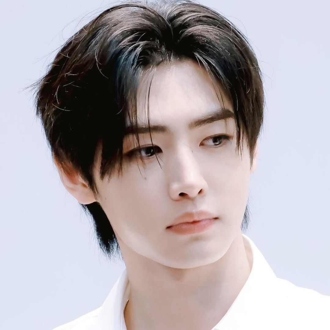 ソンフン (ENHYPEN)の最近の活動写真