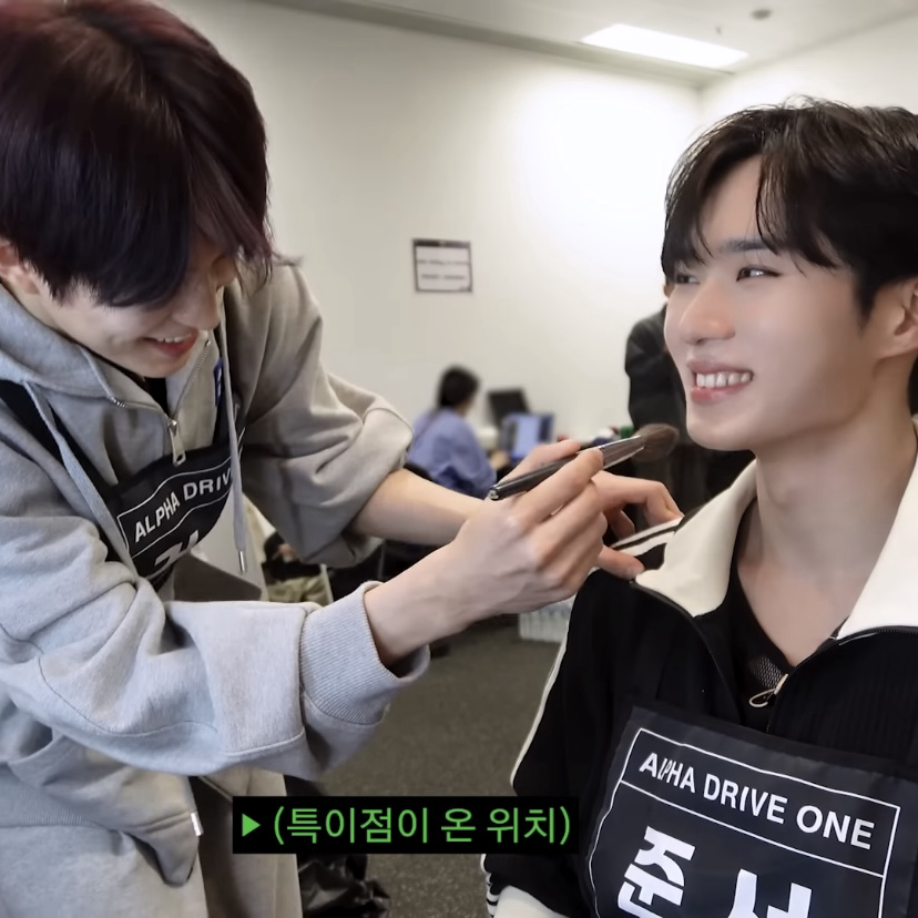 Recent activity shot of Kim Junseo (ALPHA DRIVE ONE)