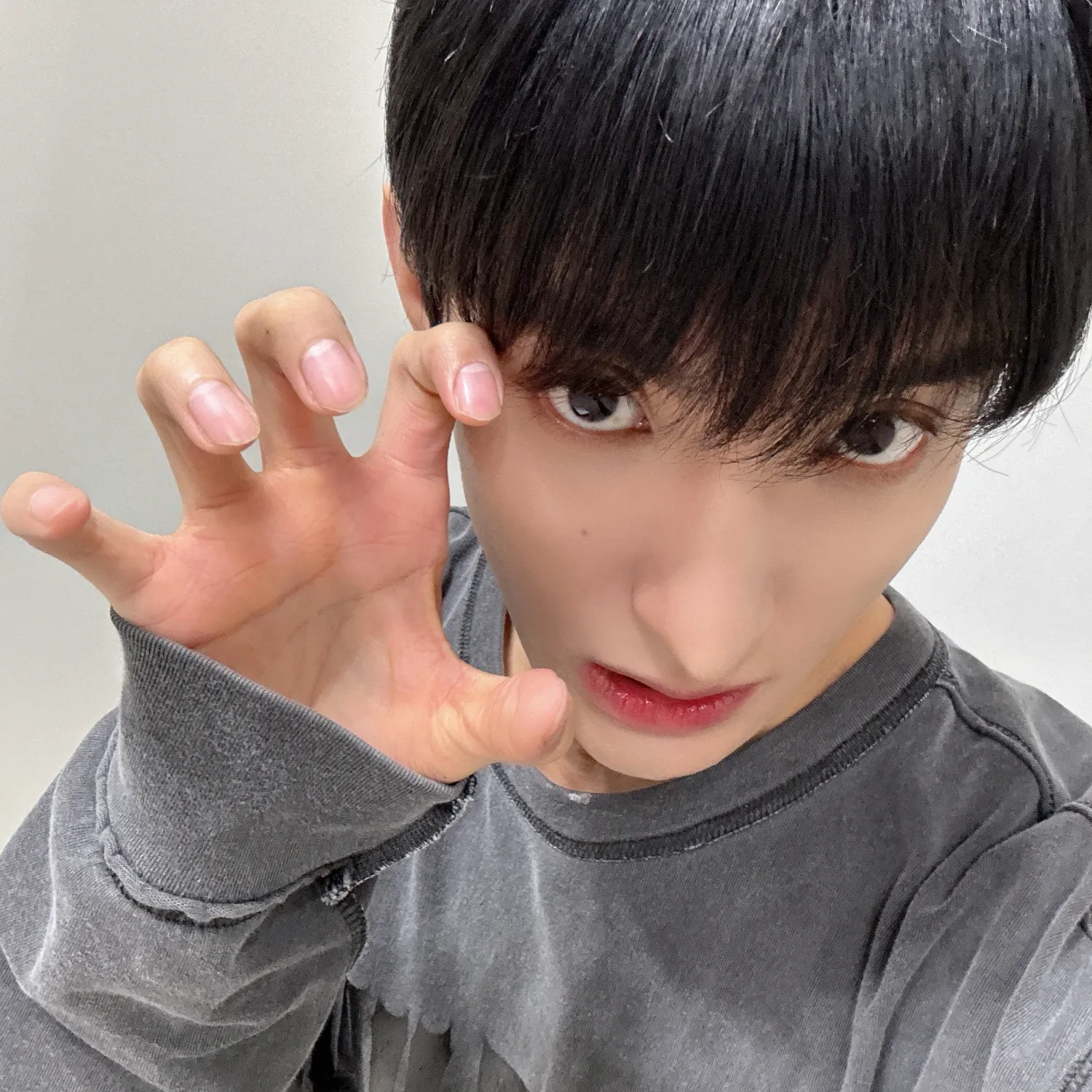 Behind-the-scenes cut of DK (SEVENTEEN)