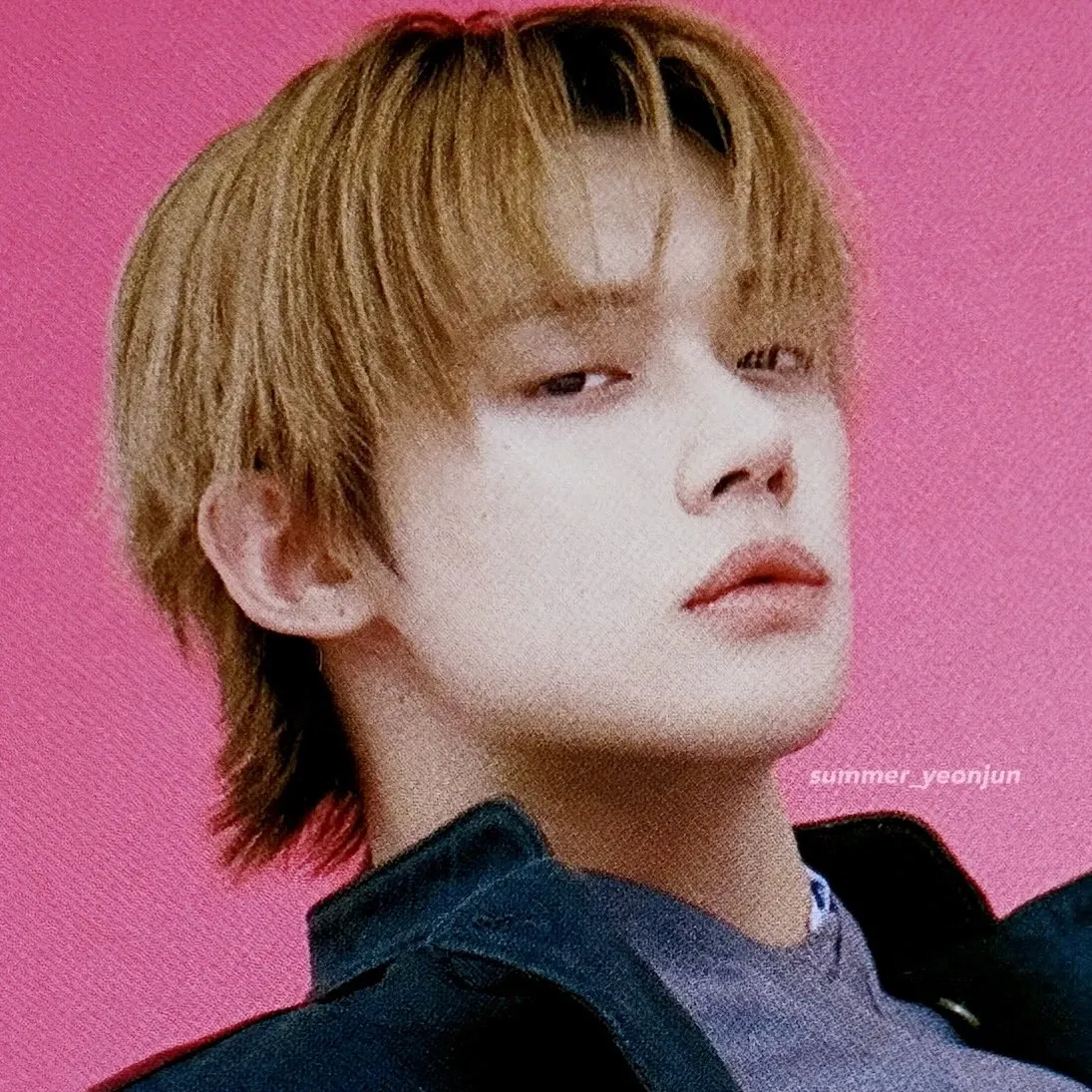 Foto aktivitas terbaru Yeonjun (TOMORROW X TOGETHER)