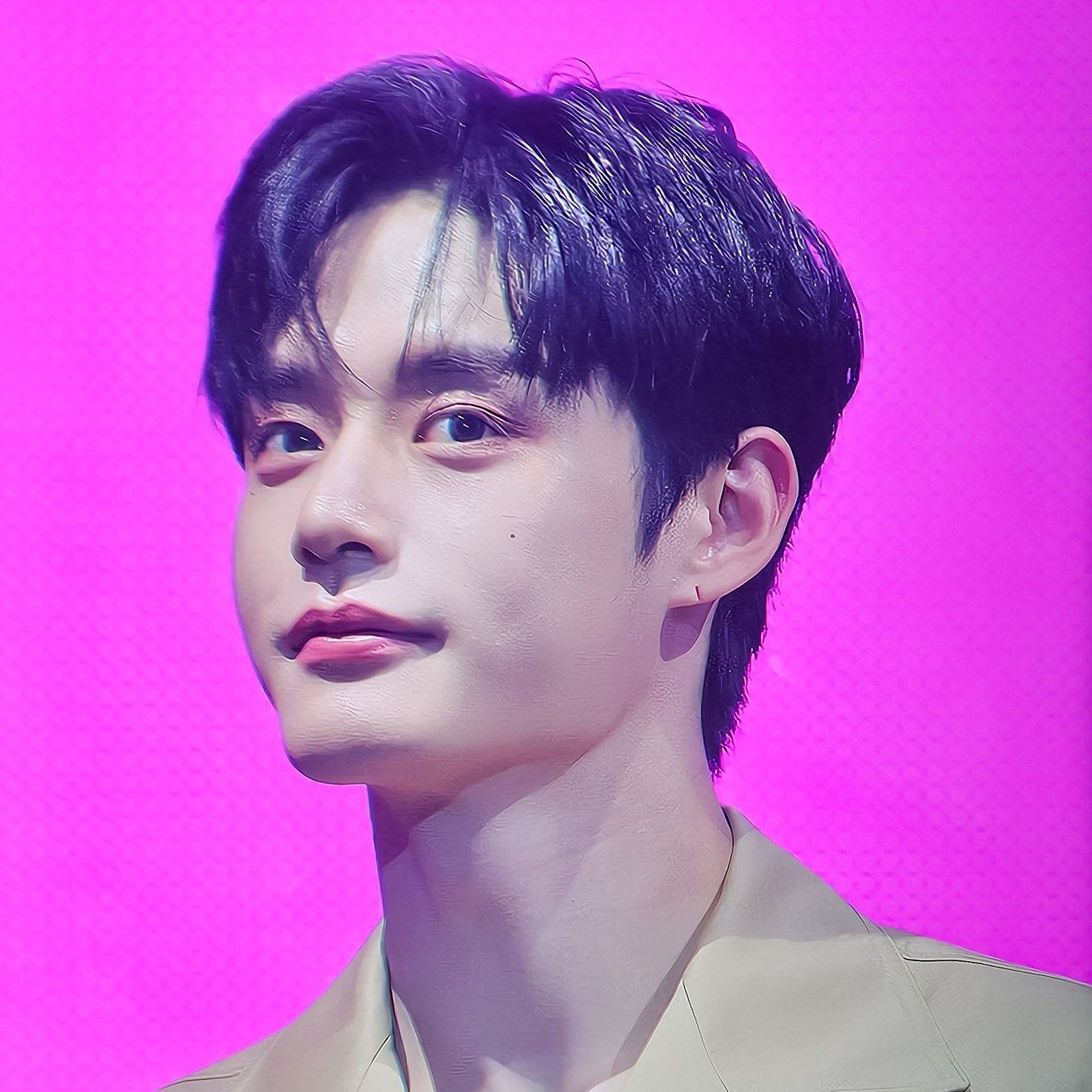 A moment captured by Kim Jiwoong (ZEROBASEONE)'s fan