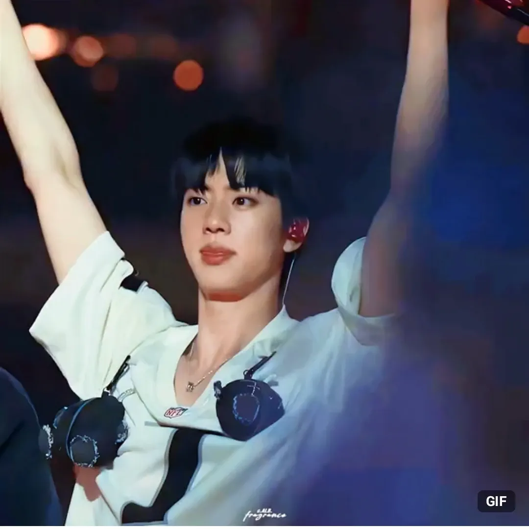 Potret di balik layar Jin (BTS)