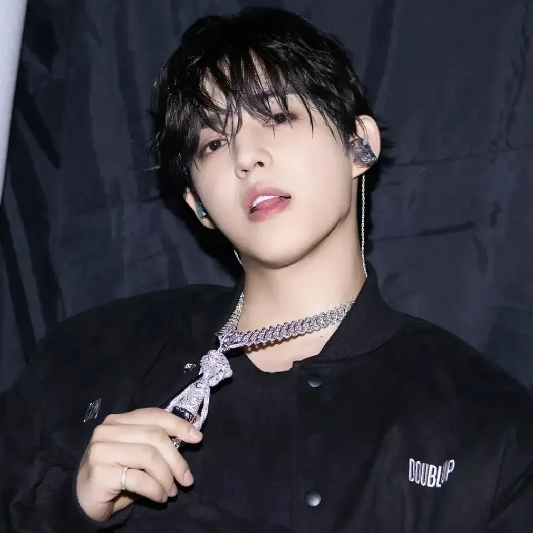 Latest photo of S.Coups (SEVENTEEN)