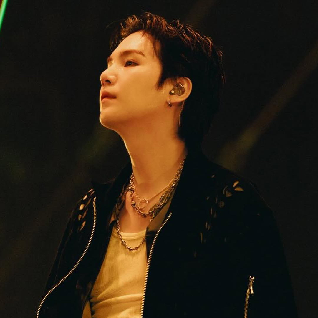 Foto terbaru SUGA (BTS)