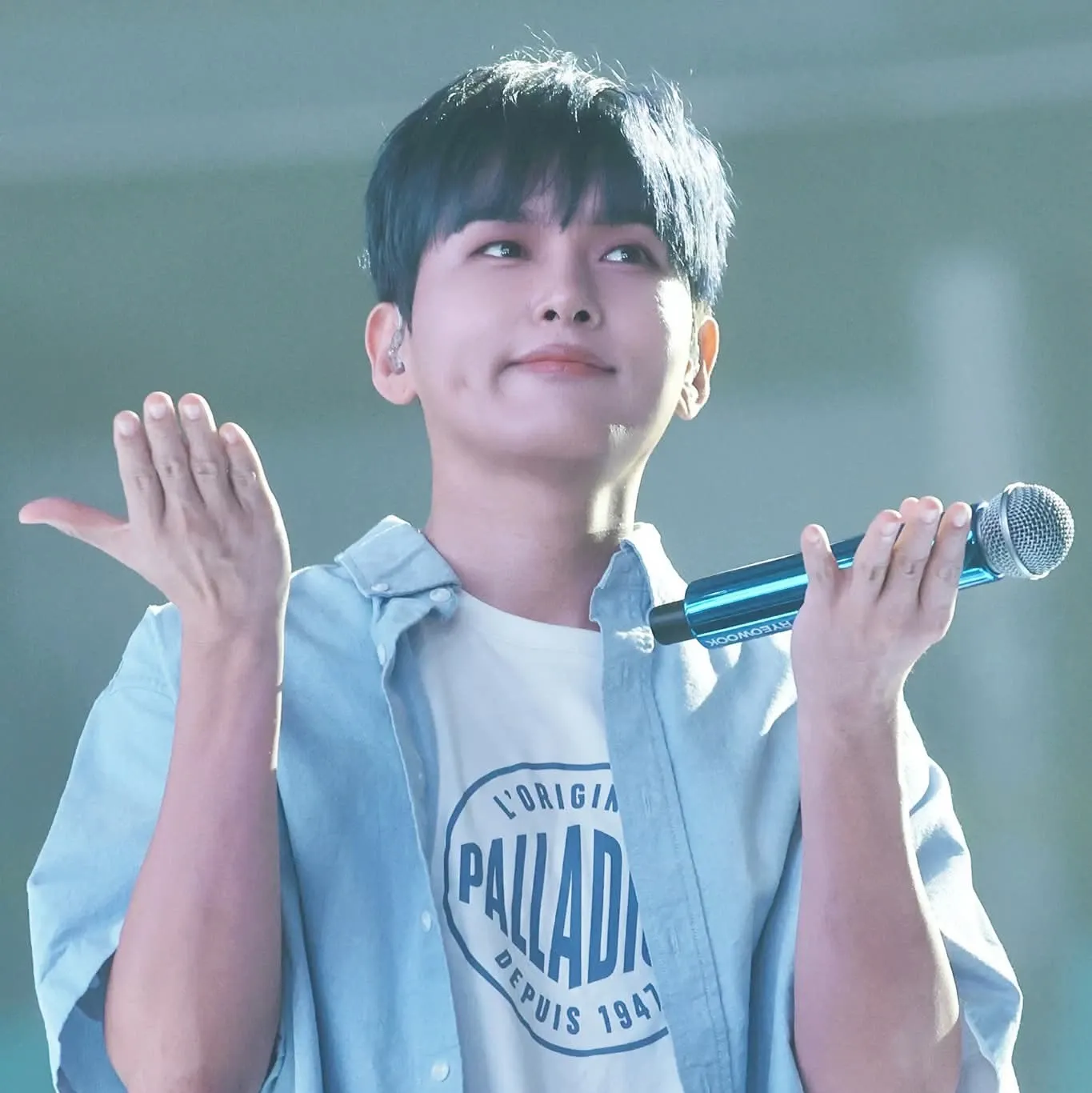 A moment captured by Ryeowook (Super Junior)'s fan