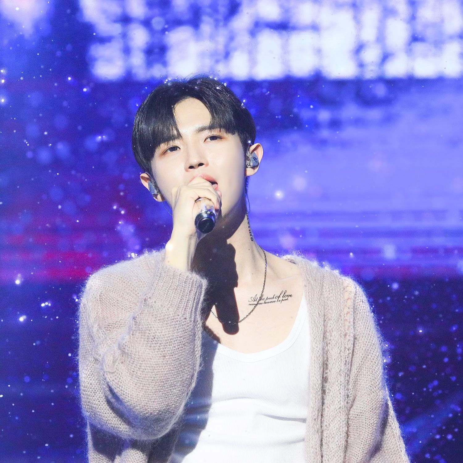 Potret di balik layar Kim Jaehwan