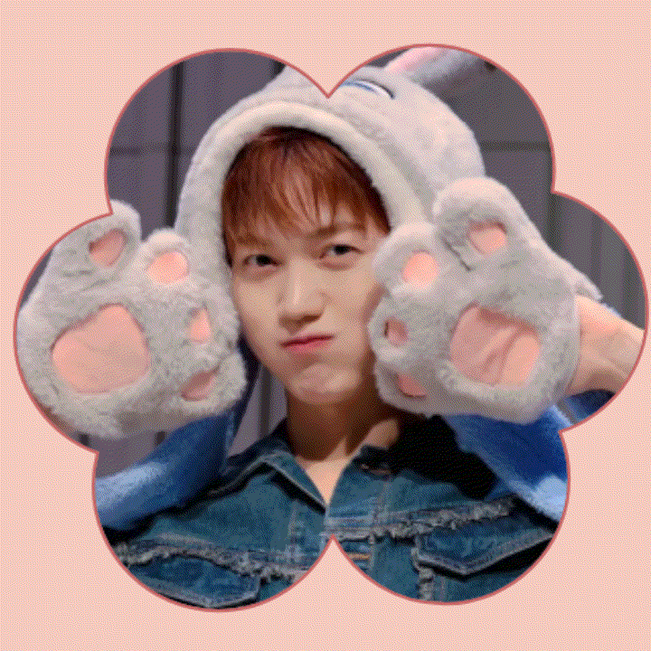 Latest photo of Seungjun (ONF)