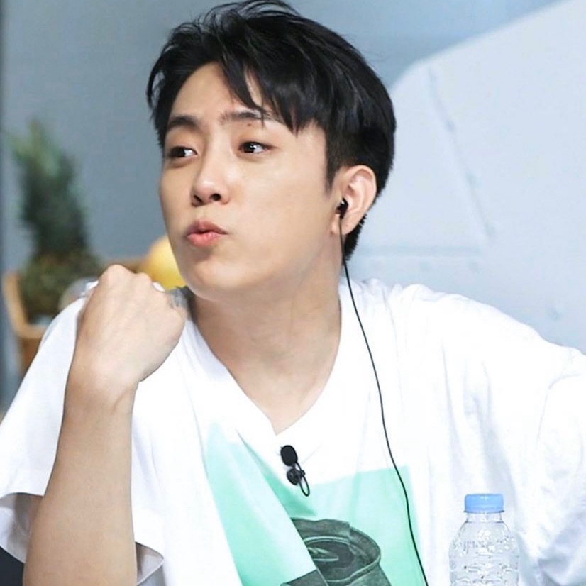 Recent activity shot of Eun Jiwon (SECHSKIES)