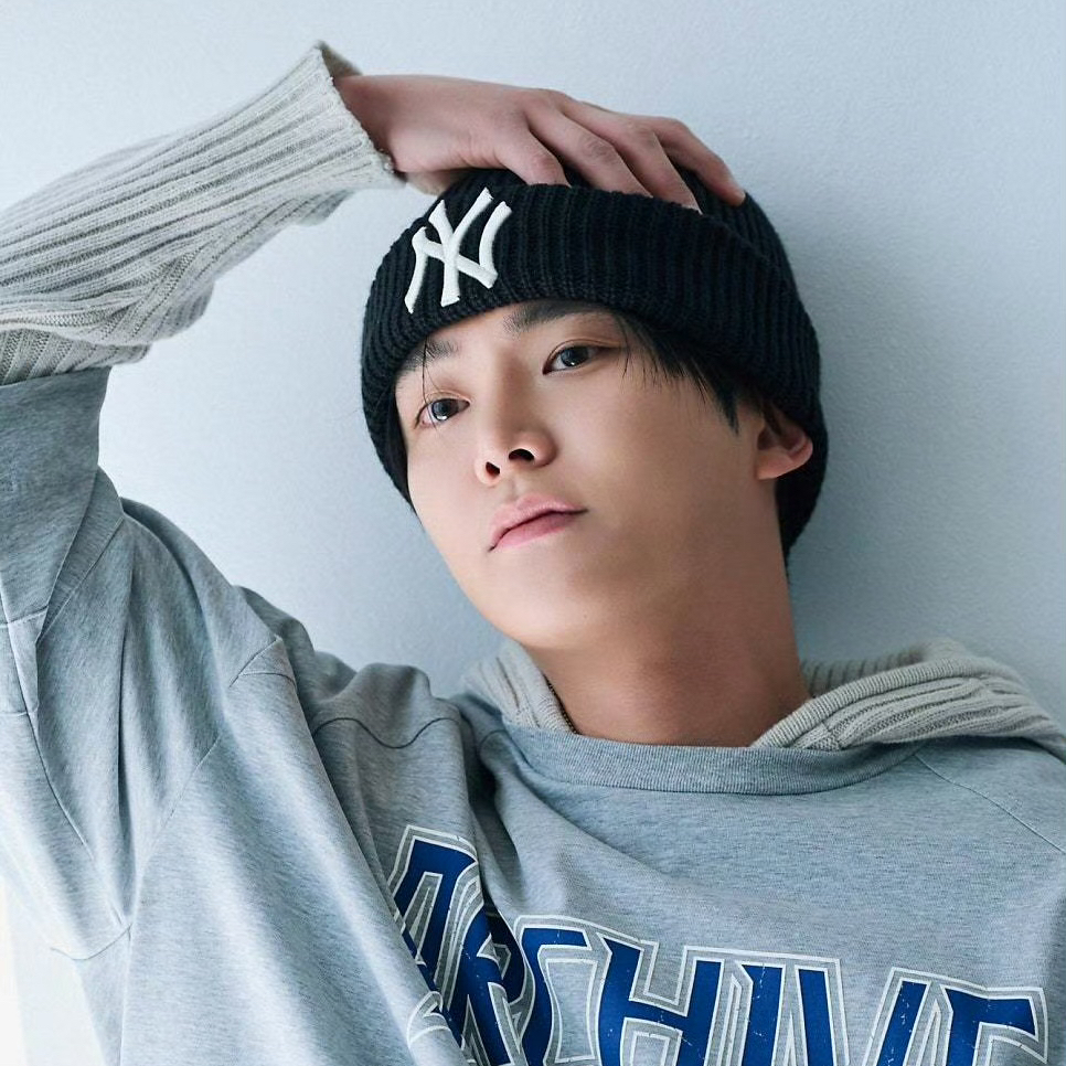 Latest photo of Rowoon