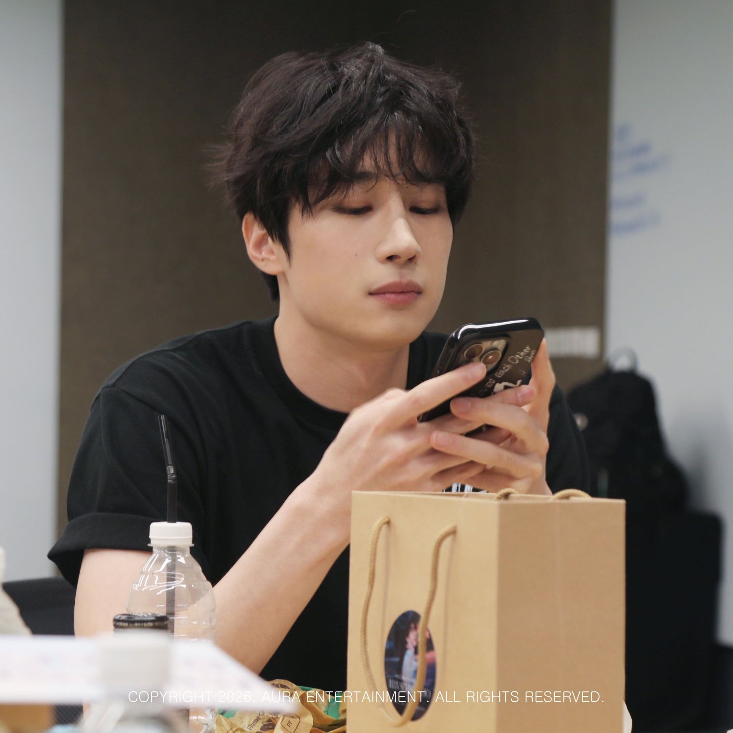 Recent activity shot of Han Seungwoo