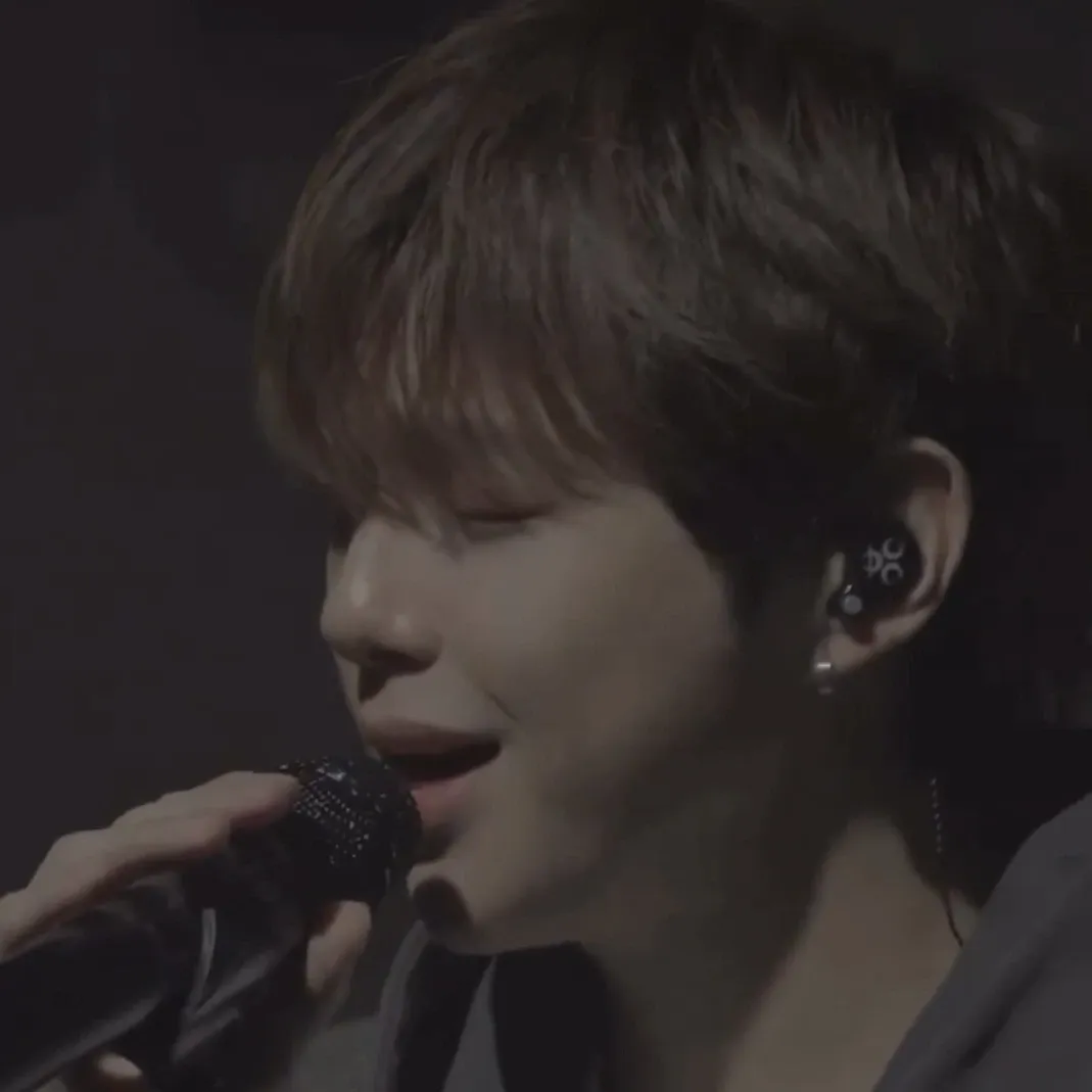 Foto aktivitas terbaru Kang Daniel