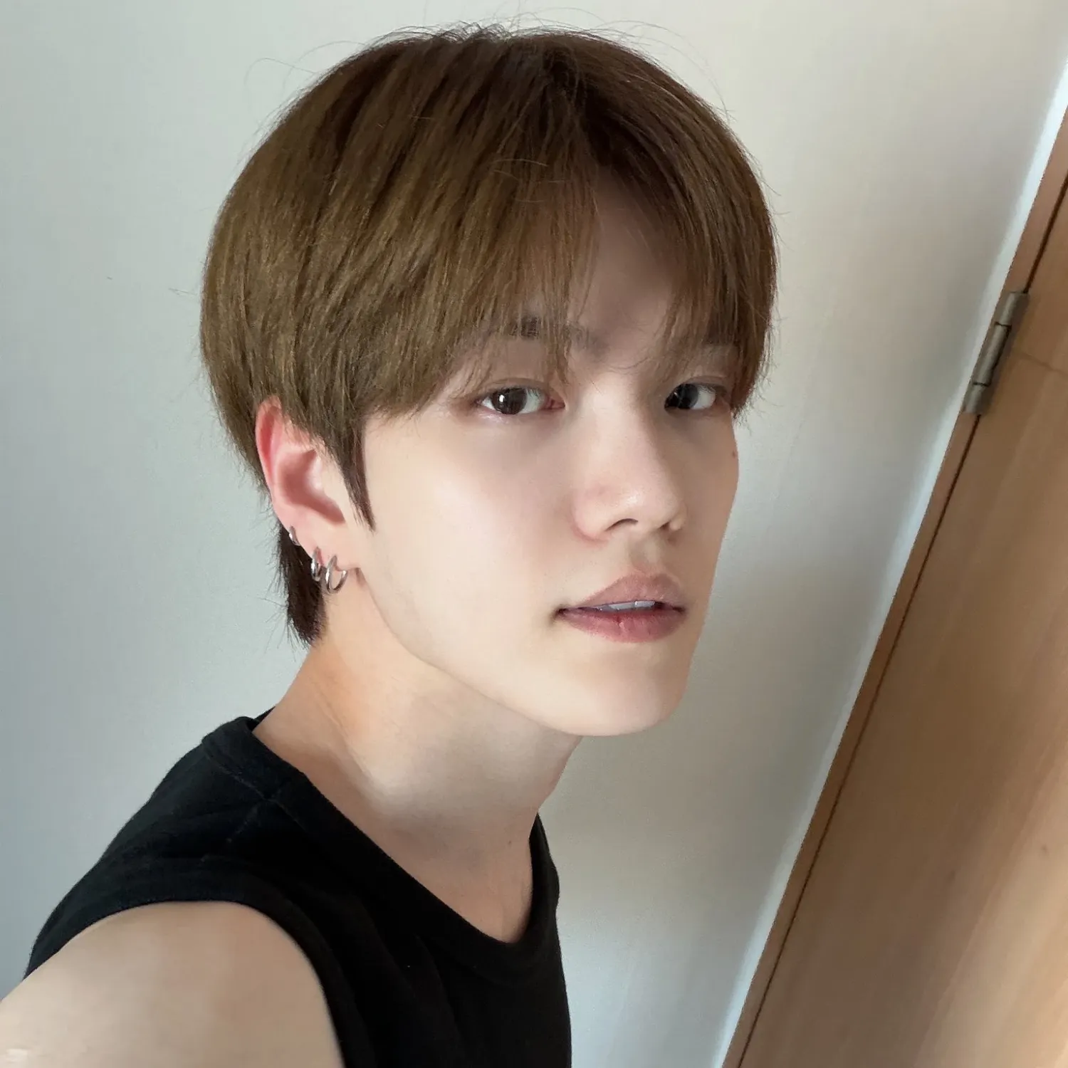 Recent activity shot of Gyehyeon (VERIVERY)