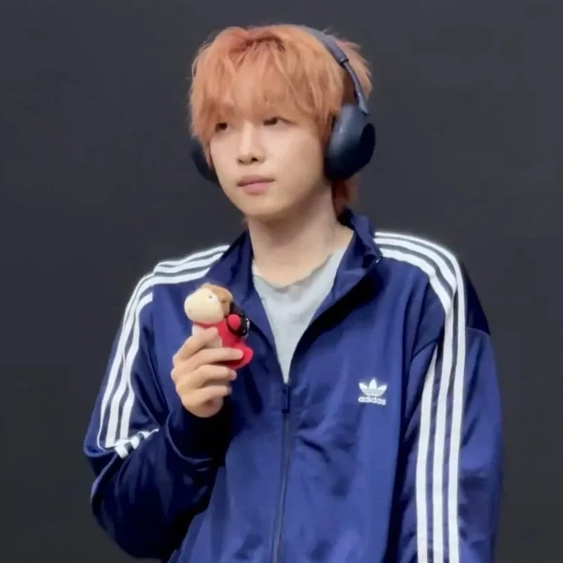 Latest photo of Jeong Sewoon