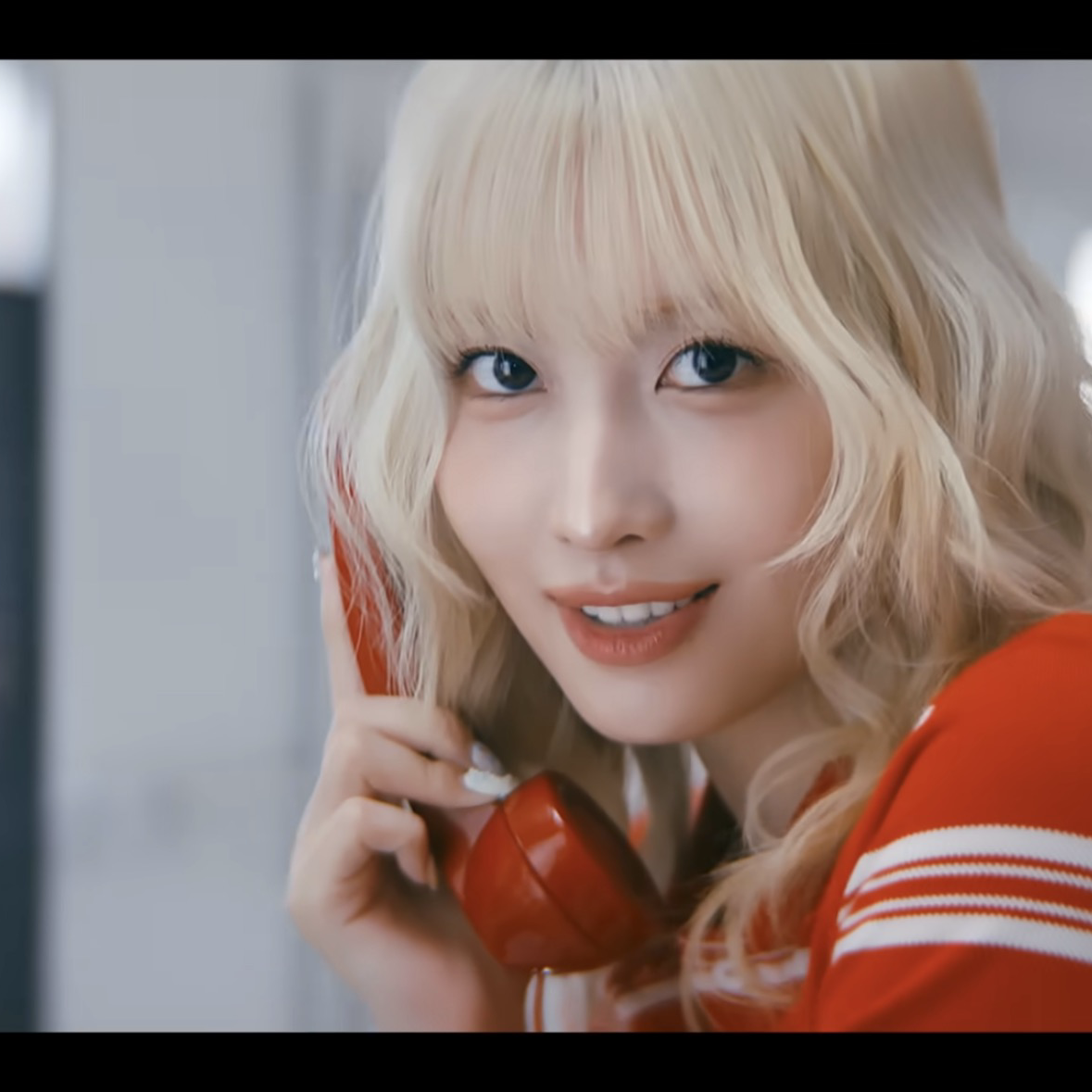 Momo (TWICE)的最新照片