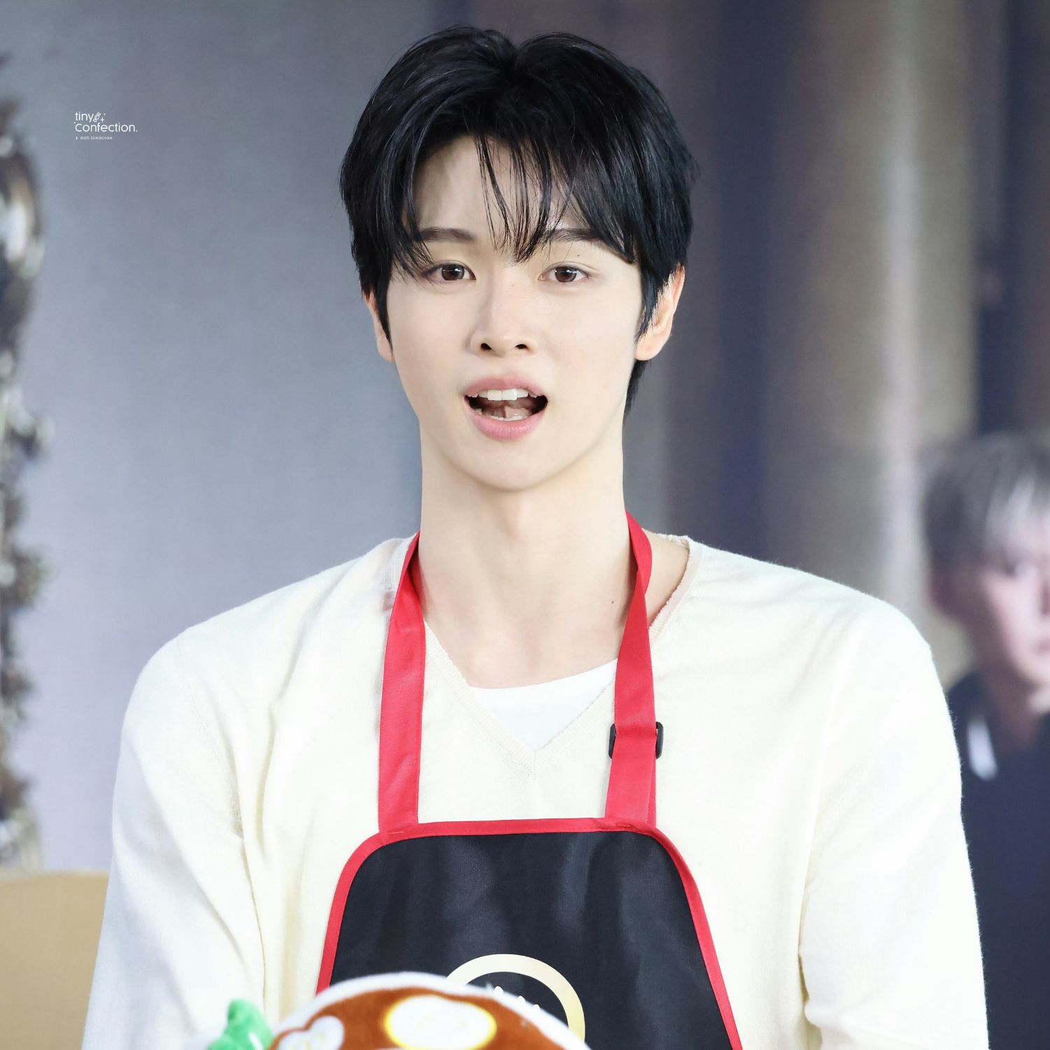 Recent activity shot of Sungchan (RIIZE)