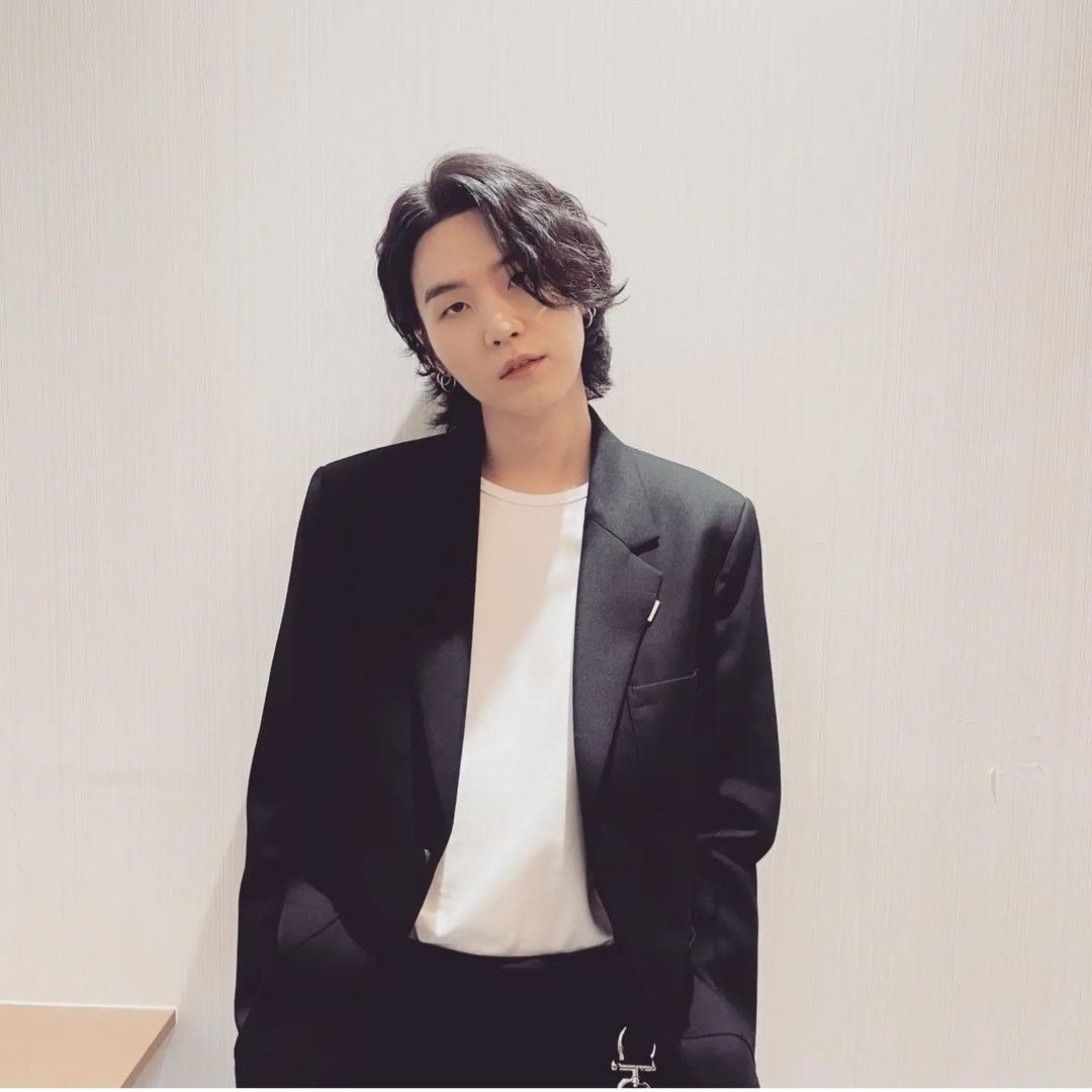 Latest photo of SUGA (BTS)