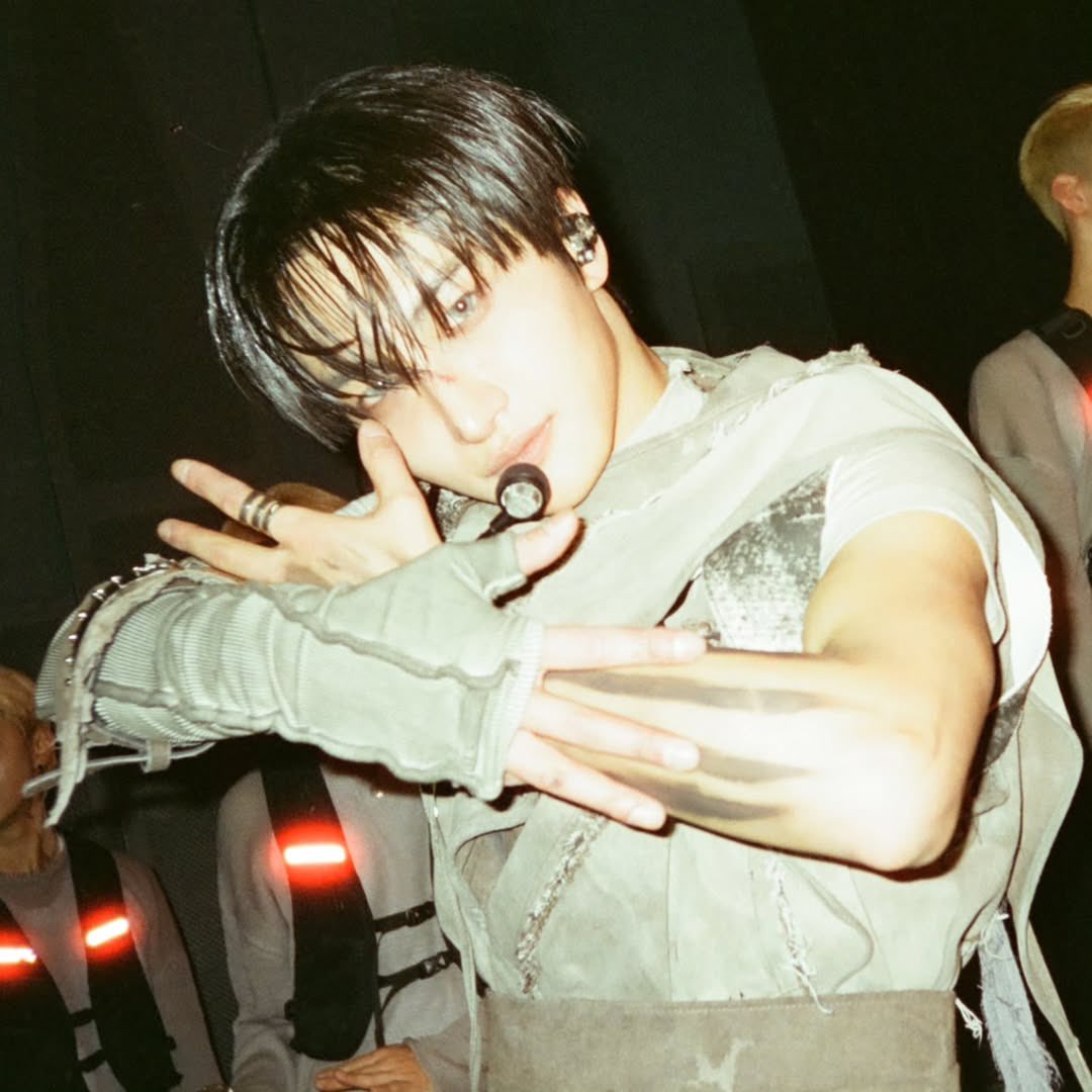 에이티즈의 비하인드 컷