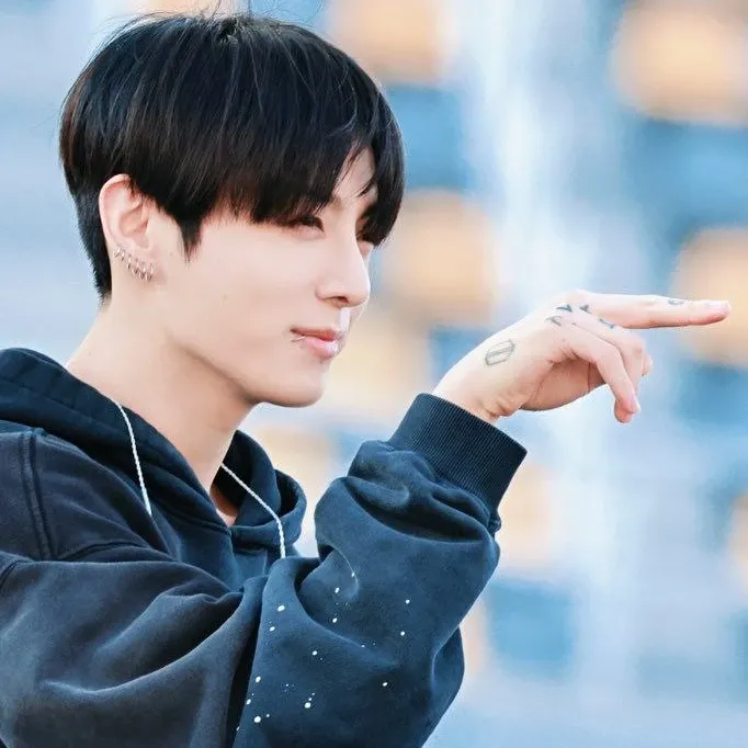 柾國 (防彈少年團)的幕後花絮