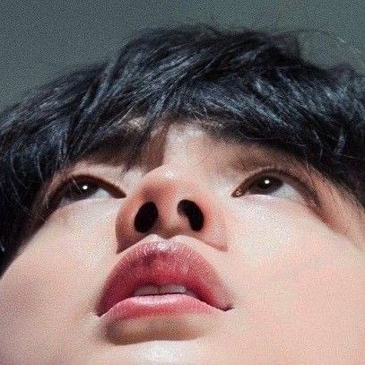 Momen yang diabadikan oleh penggemar Jin (BTS)