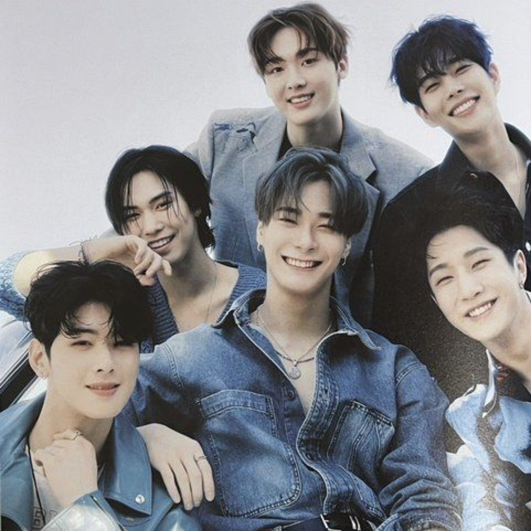 Latest photo of Jinjin (ASTRO)