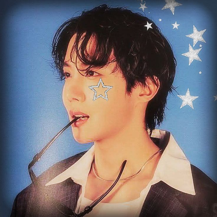 Foto terbaru j-hope (BTS)