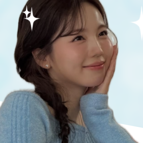 Recent activity shot of Ayaka (NiziU)