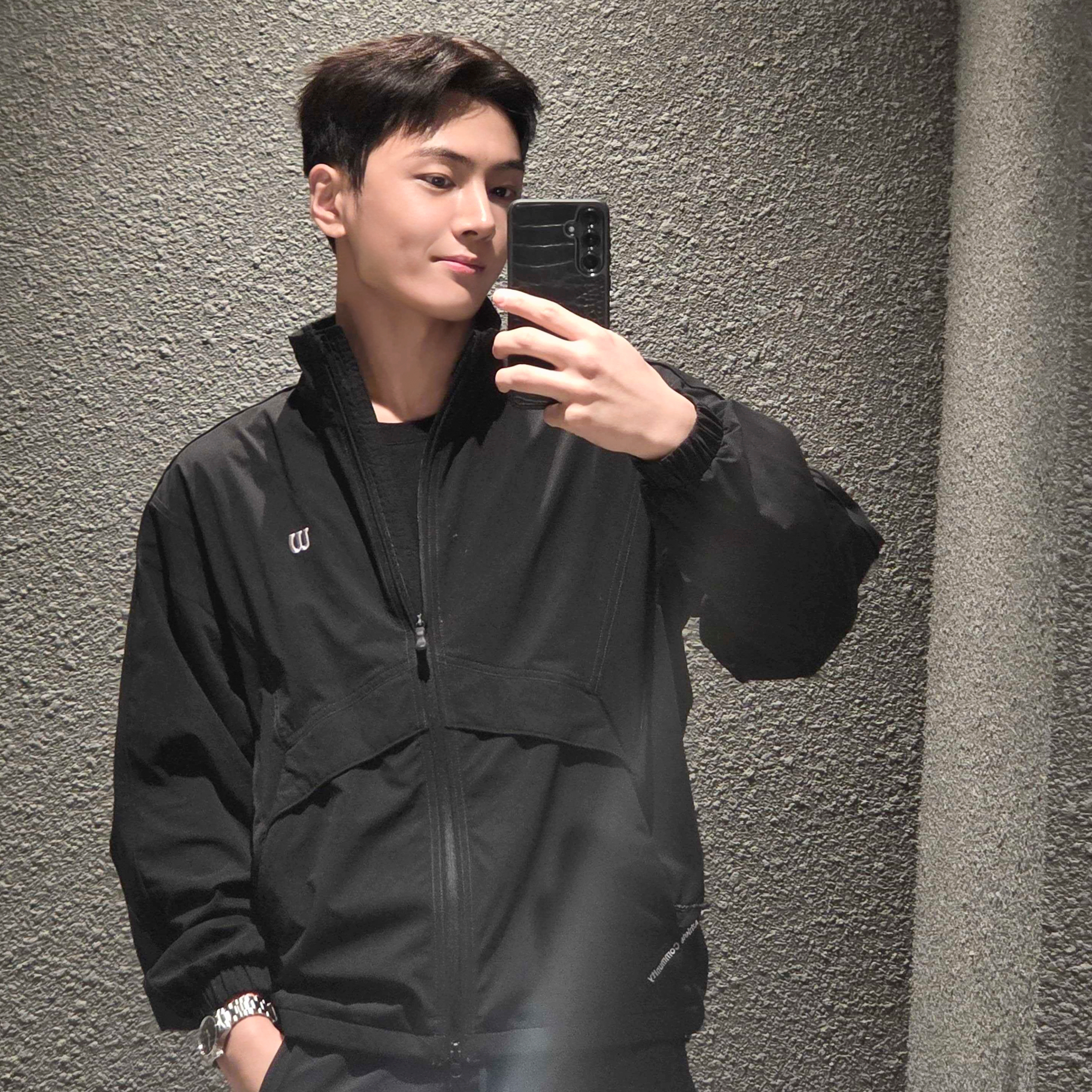 제이 (ENHYPEN)의 최신 사진