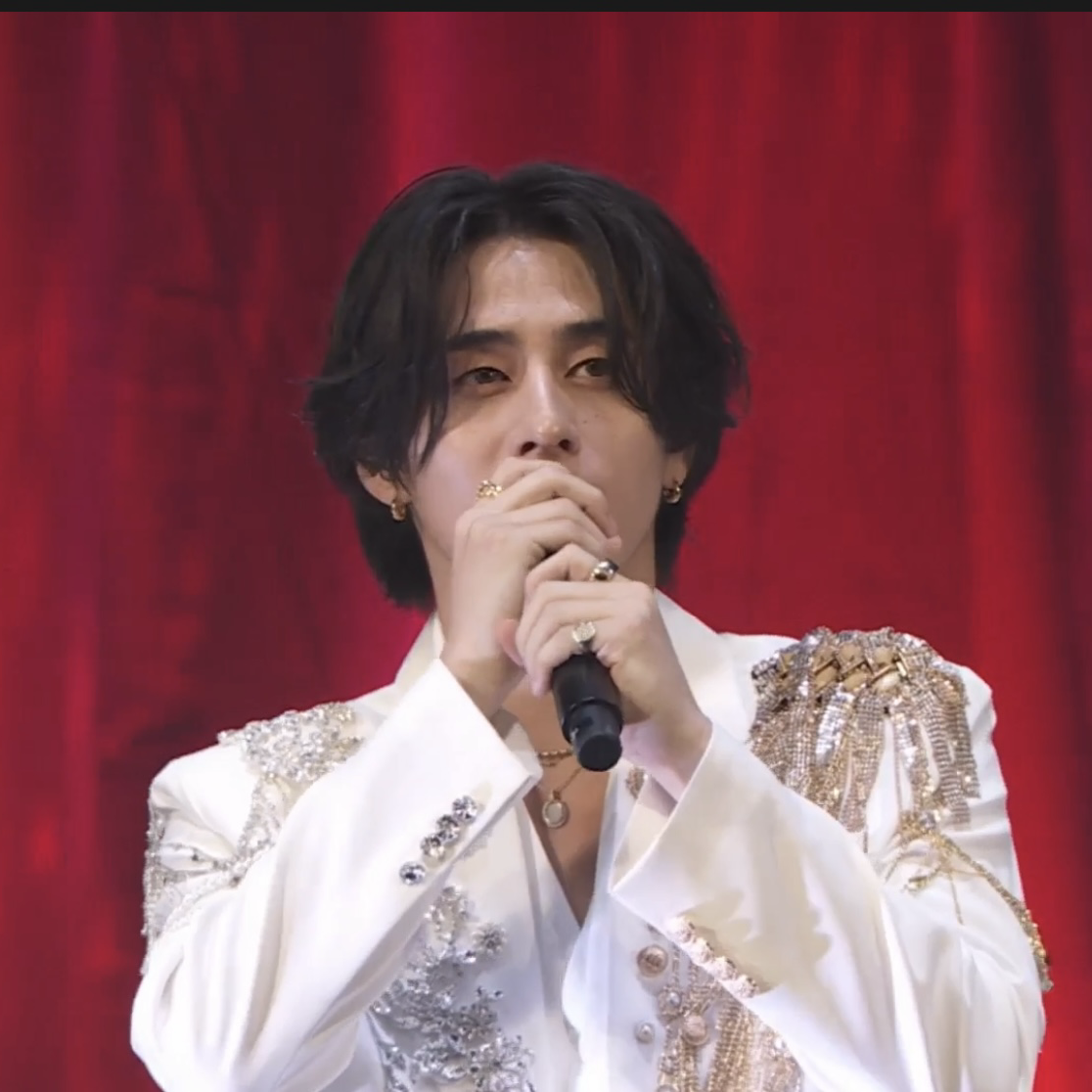 A moment captured by Nishi Hiroto (INI)'s fan