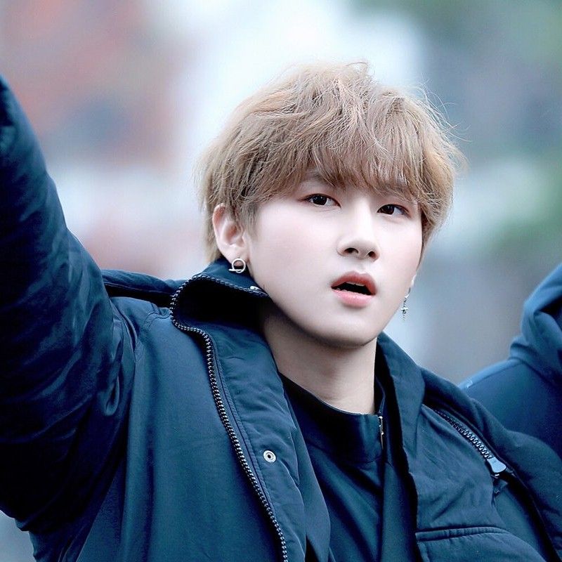 Foto aktivitas terbaru MONSTA X