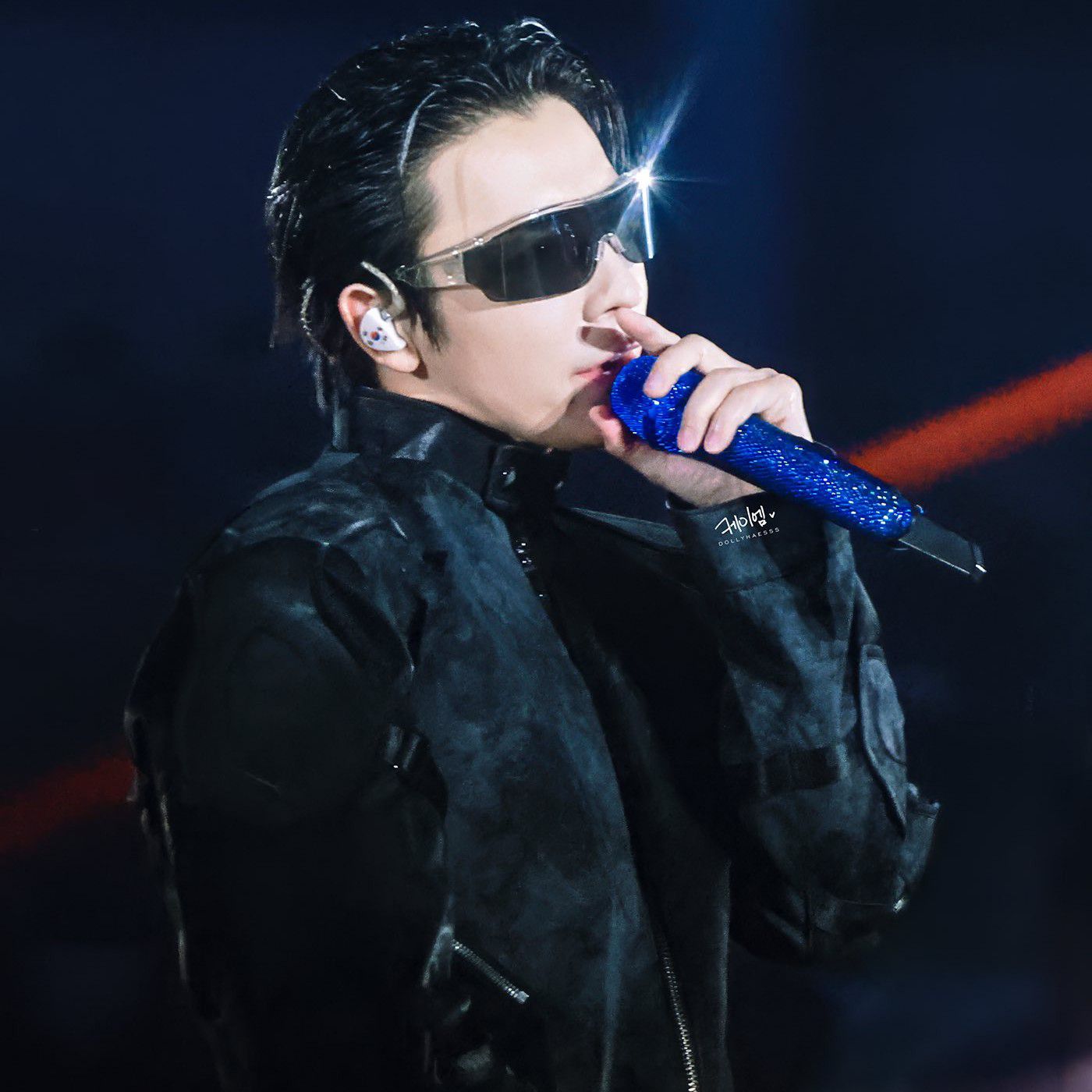 Foto aktivitas terbaru Donghae (Super Junior)