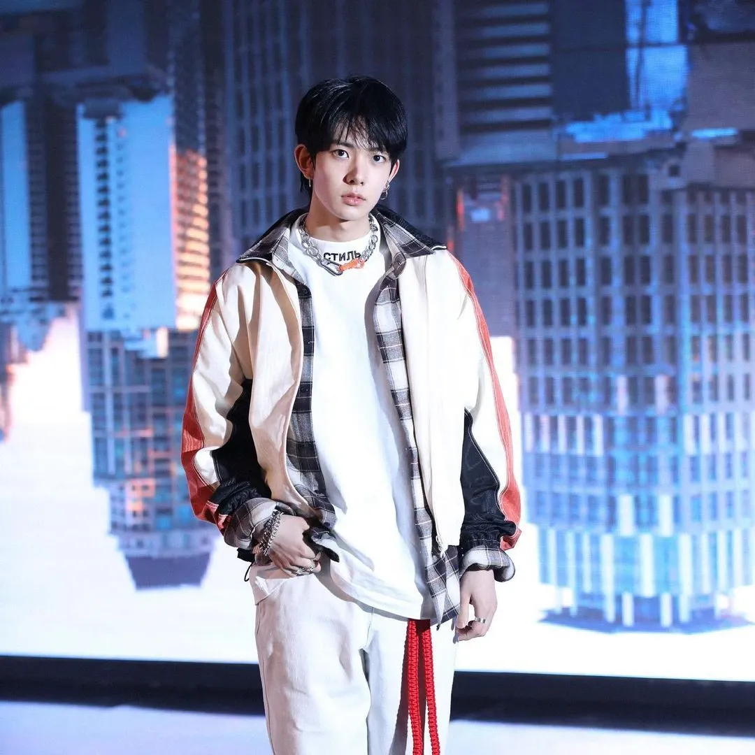 희승의 비하인드 컷