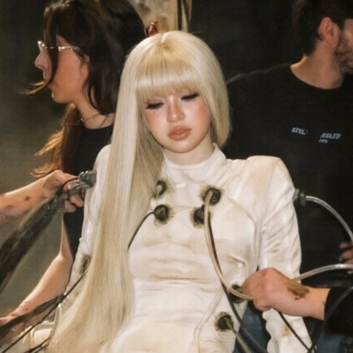 리사 (BLACKPINK)의 비하인드 컷