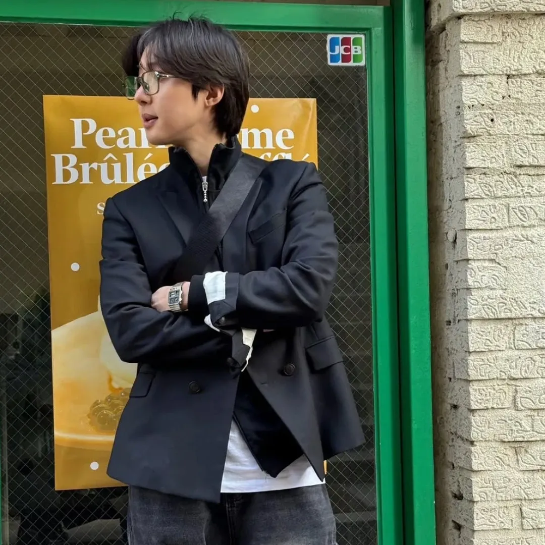 Behind-the-scenes cut of Hui (PENTAGON)