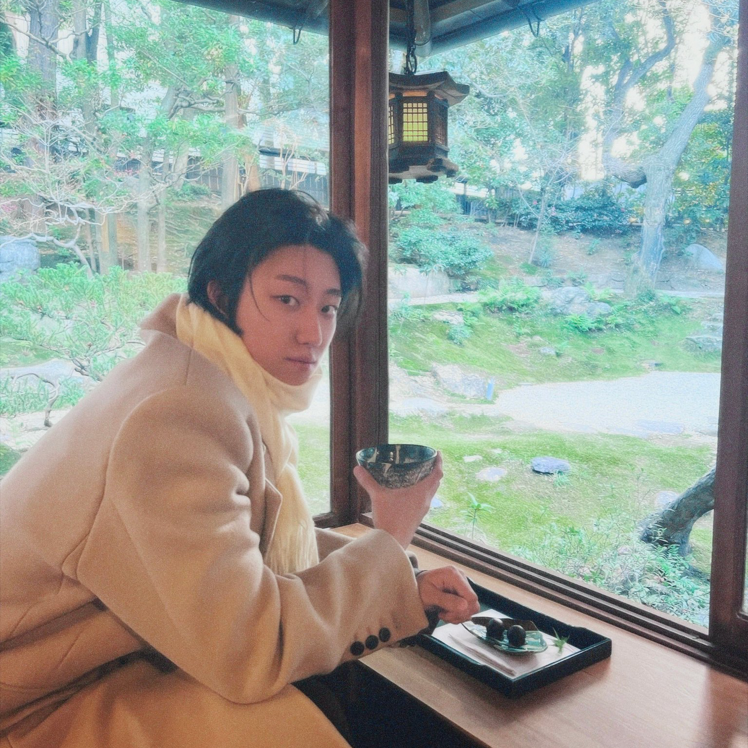 Behind-the-scenes cut of The 8 (SEVENTEEN)