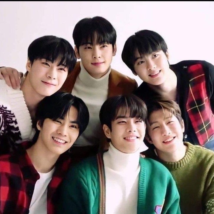 ASTRO的最新照片