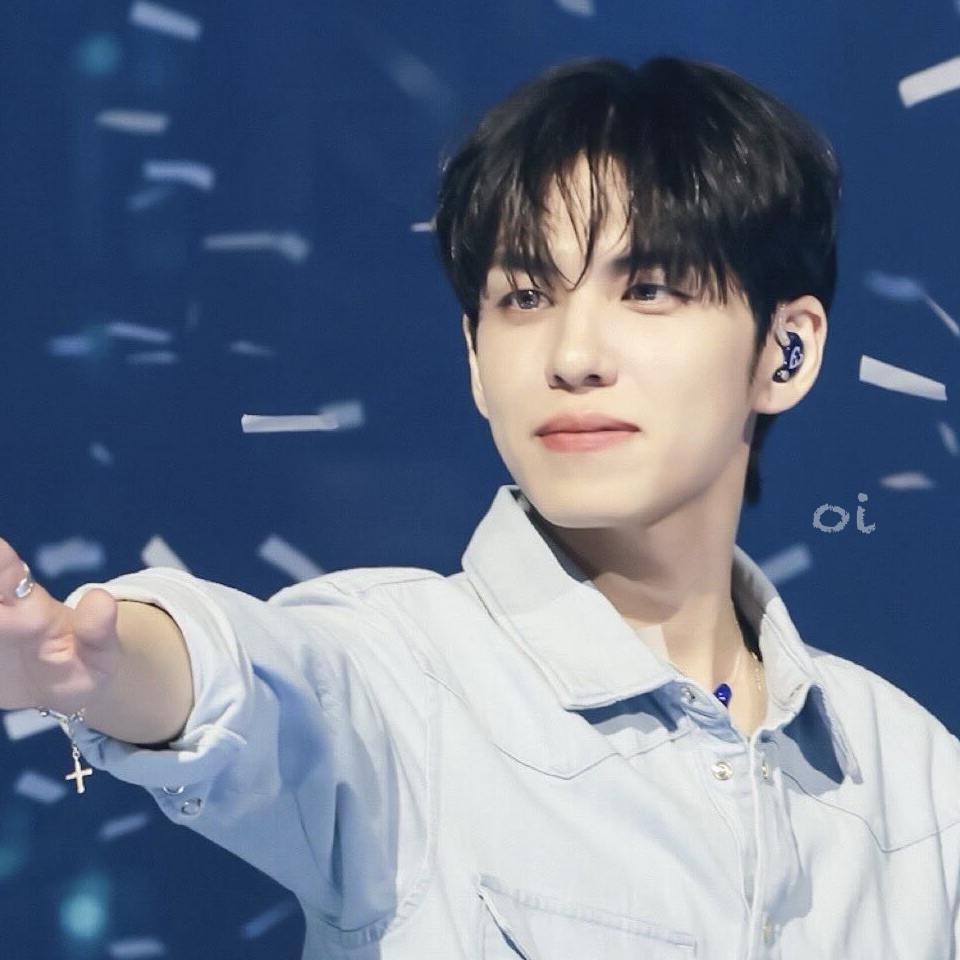 Foto terbaru Wonpil (DAY6)