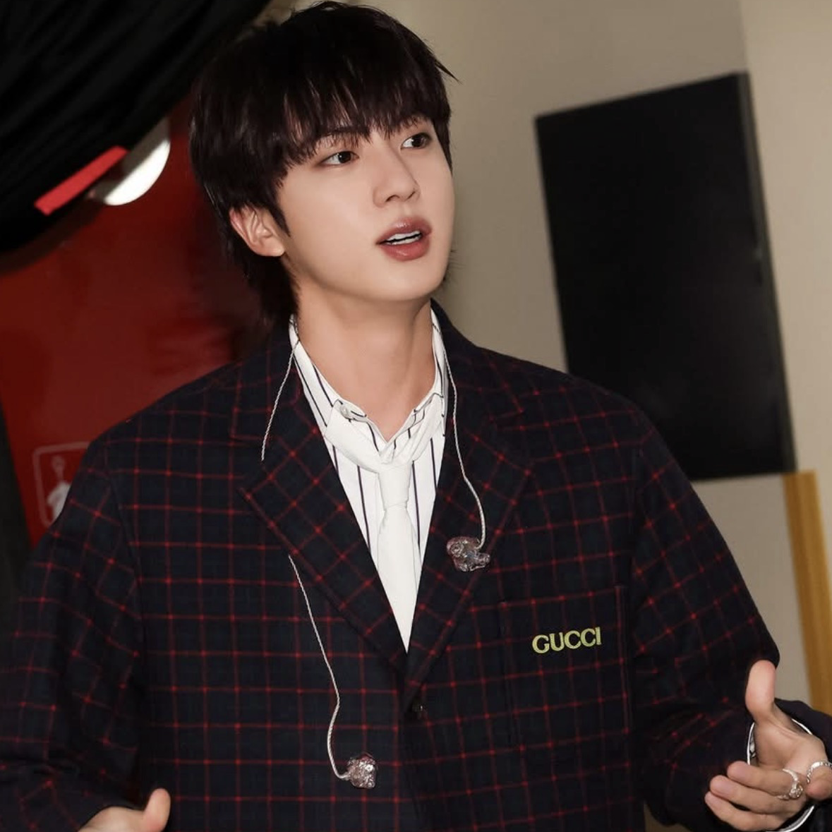 A moment captured by Jin (BTS)'s fan