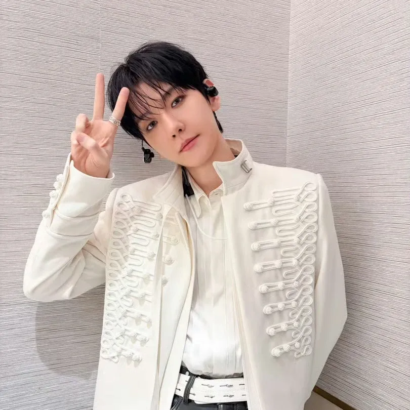 伯賢 (EXO)的最新活動照片