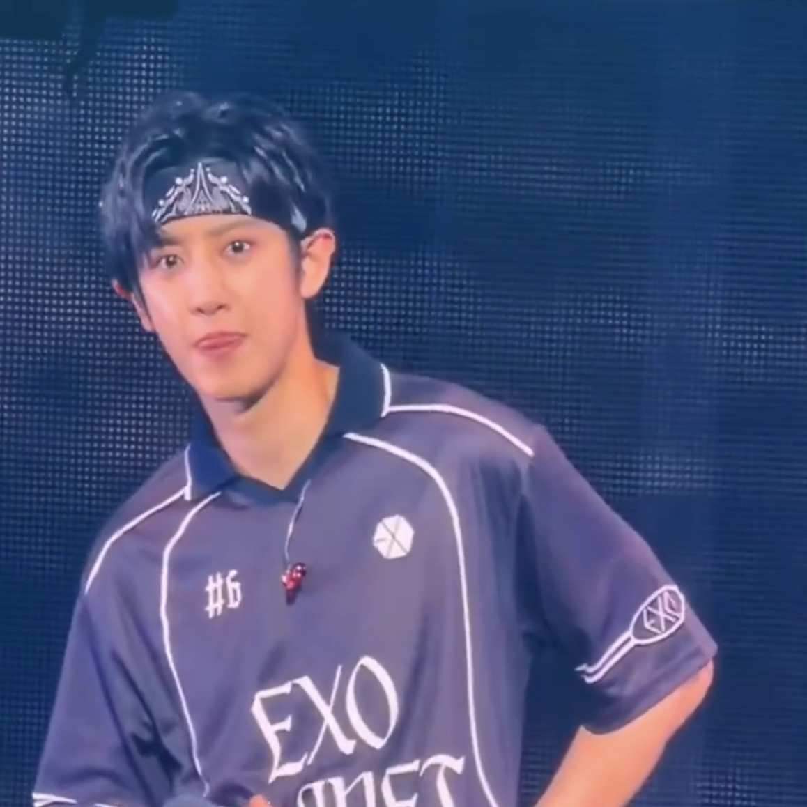 Recent activity shot of Chanyeol (EXO)